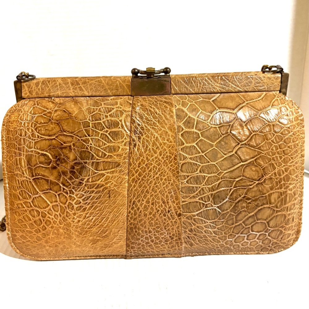 Elegant vintage handmade reptile Tan Crocodile crossbody Bag - Picture 3 of 9